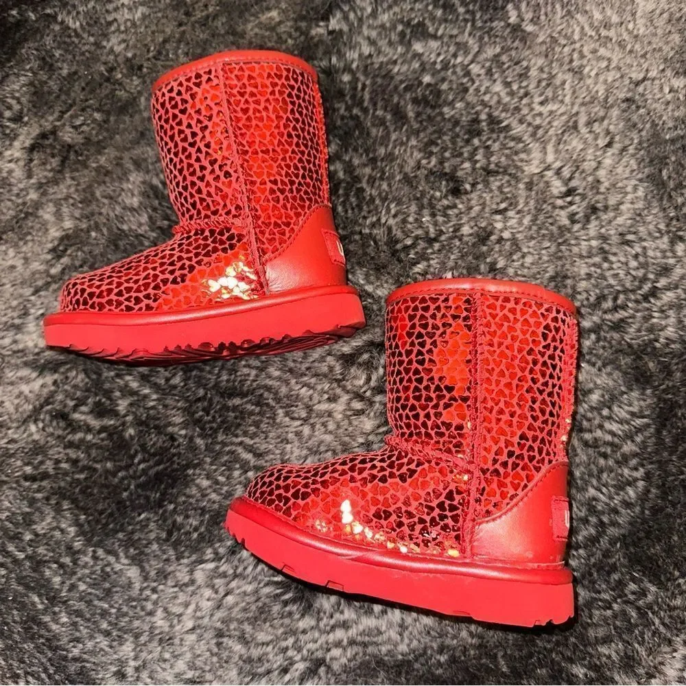 UGG Red Classic 2 Gel Hearts Boot Youth Sz 6 Girly Winter Valentines Indie Sweet